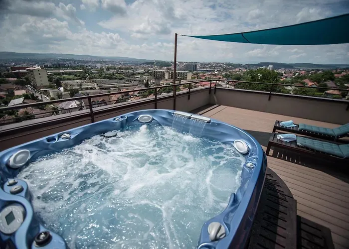 The Aviator - Jacuzzi & Panoramic View Cluj-Napoca